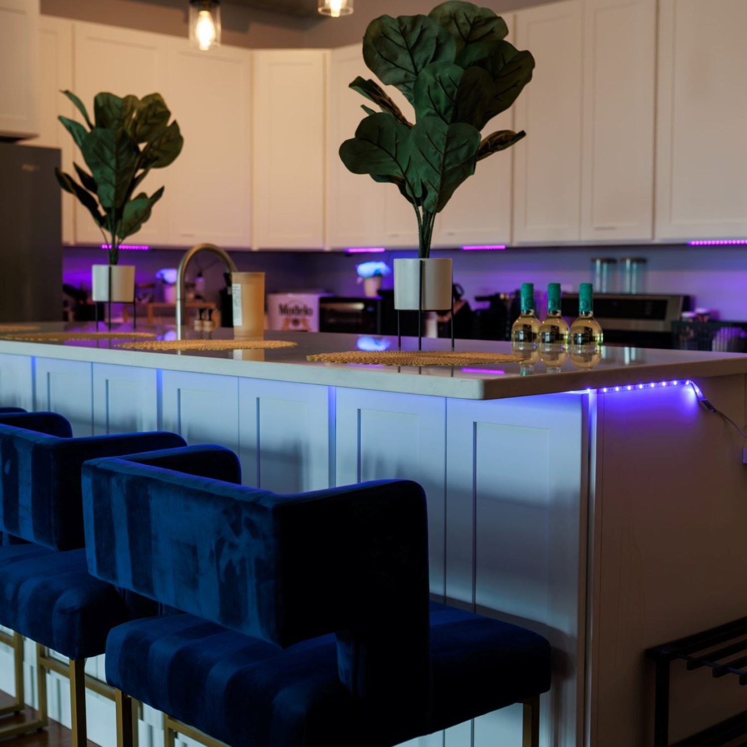 0429FC53-6B34-4923-A983-25585716E48F5