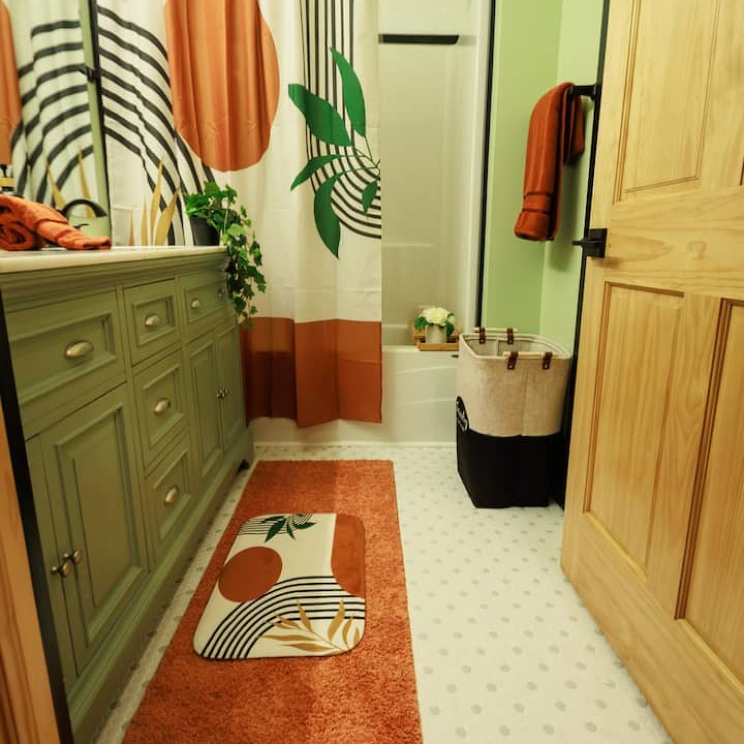 e1145881-d97d-46b2-bfd6-95ab9dde2eba